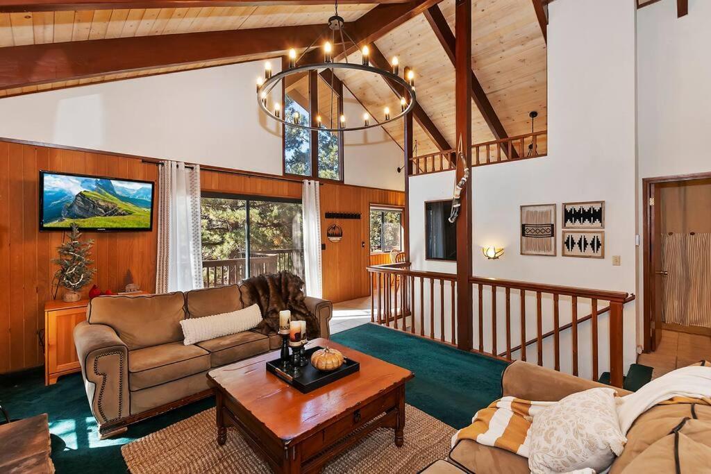 Villa Everwood Serenity Treehouse Ontrail Head/Sledding Big Bear Lake Exterior foto