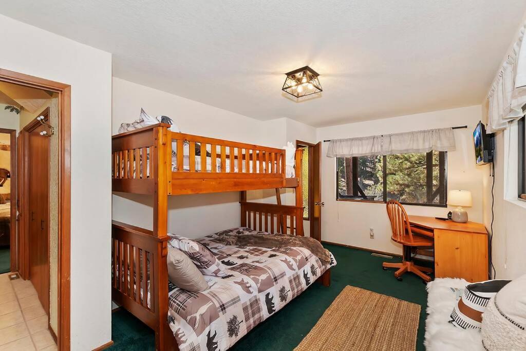 Villa Everwood Serenity Treehouse Ontrail Head/Sledding Big Bear Lake Exterior foto